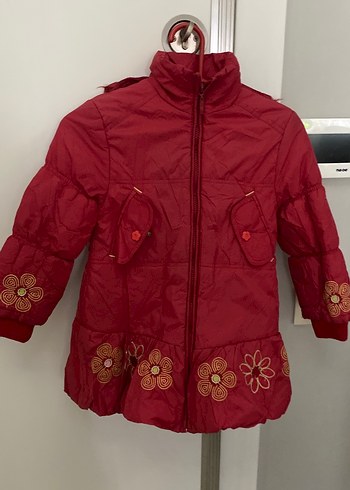 Bordo Nakışlı Kız Çocuk Düğmeli Mont - Görsel 9