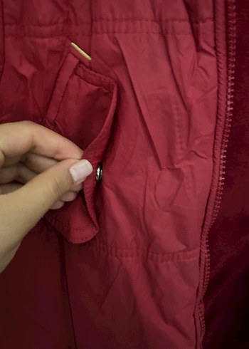 Bordo Nakışlı Kız Çocuk Düğmeli Mont - Görsel 2