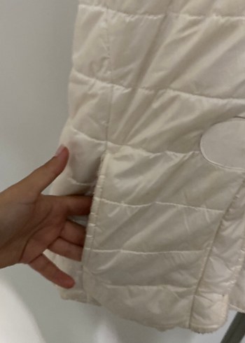 Düğmeli Beyaz Kadın Yelek - Görsel 2