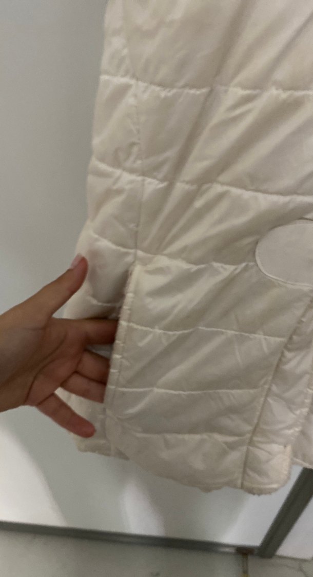 Düğmeli Beyaz Kadın Yelek - Görsel 2