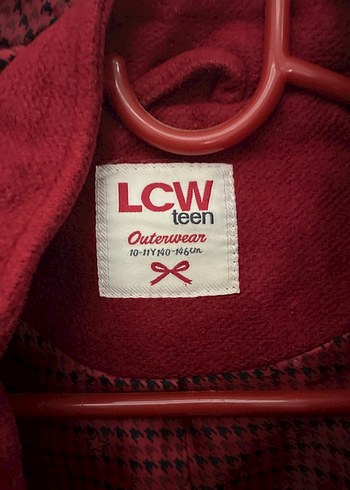 Kürklü Kırmızı LCW Kız Çocuk Kaban - Görsel 3
