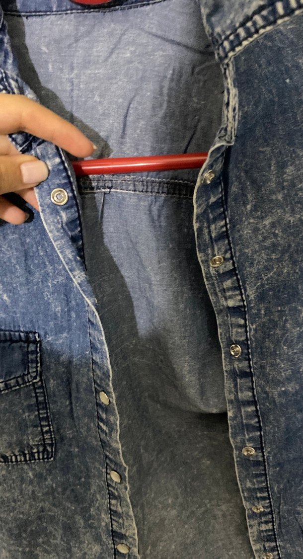 Düğmeli Mavi Denim Kadın Gömlek - Görsel 2