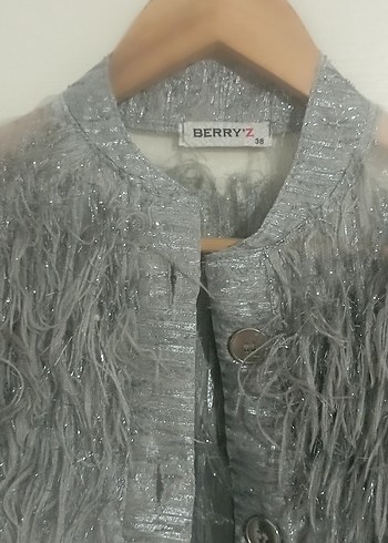 Berry'z marka bayan hırka - Görsel 3