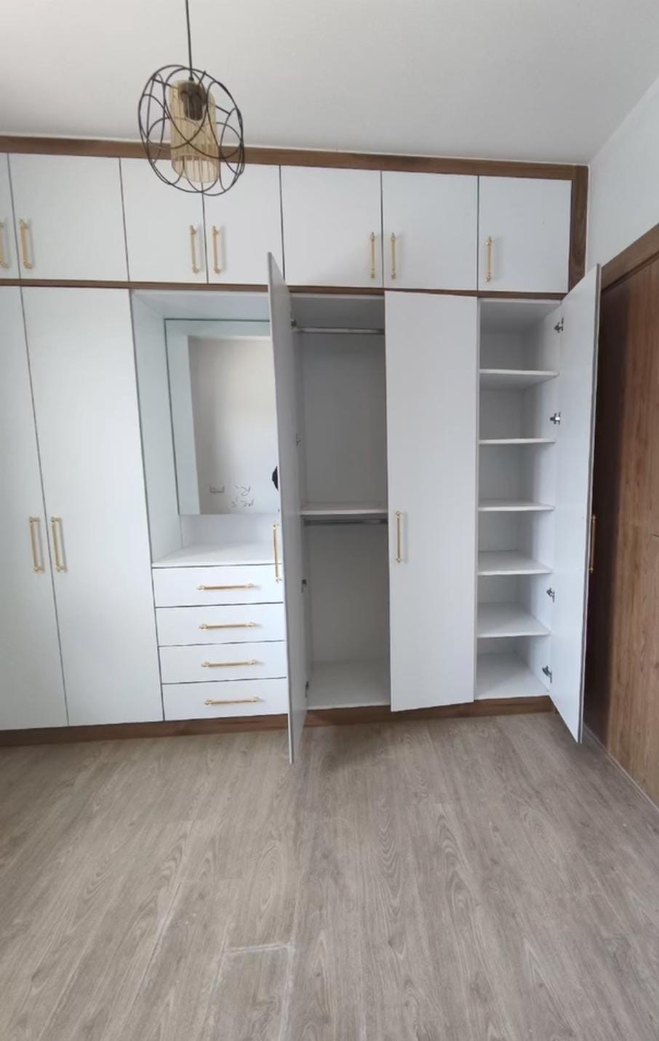 Beyaz Çok Bölmeli Gardırop - Görsel 4