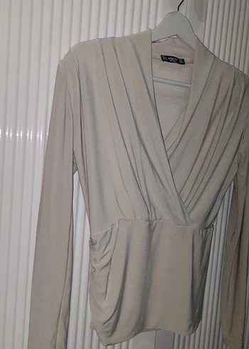Bej V Yaka Drapeli Kadın Bluz - Görsel 2