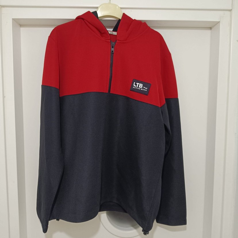 Kırmızı siyah Kapüşonlu Erkek Sweatshirt - Görsel 2