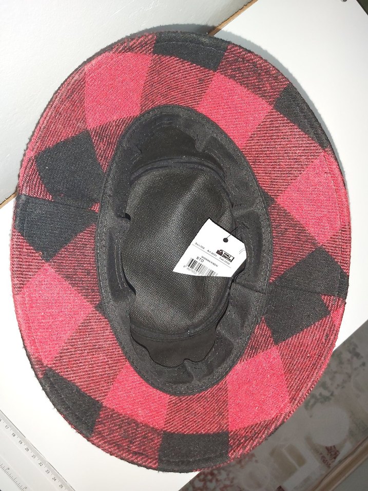 Kırmızı Ekose  Kadın Şapka - Görsel 4