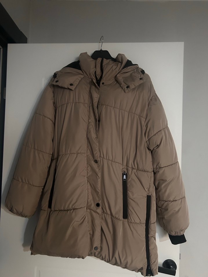 Bej Kapüşonlu Kadın Kış Montu - Görsel 2