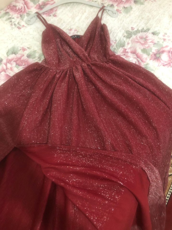 Bordo Parlak V Yaka Uzun Abiye Elbise - Görsel 3