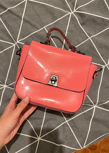 Pembe Deri Tokalı Kadın El Çantası - Görsel 2