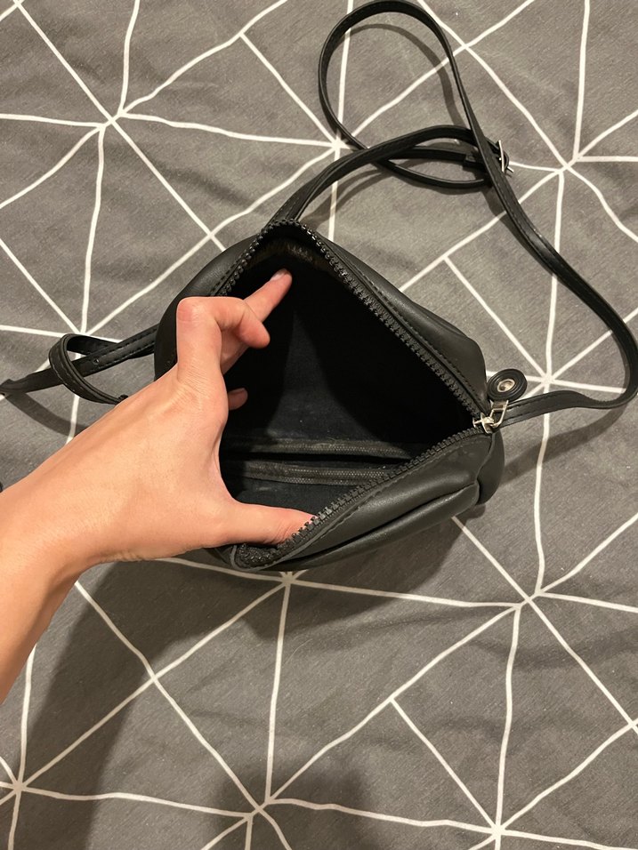 Fermuarlı Siyah Deri Kadın Çanta - Görsel 2