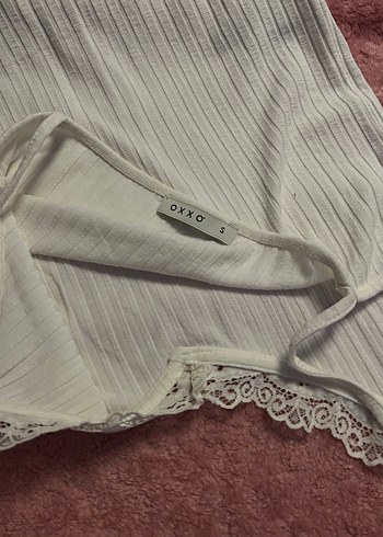 Oxxo Dantel Detaylı Beyaz V Yakalı Kadın Atlet - Görsel 3