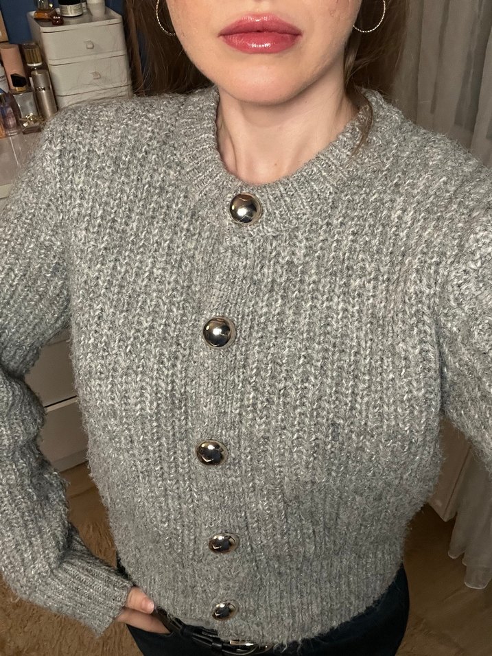 Bershka Düğmeli Gri Triko Kadın Kazak - Görsel 3