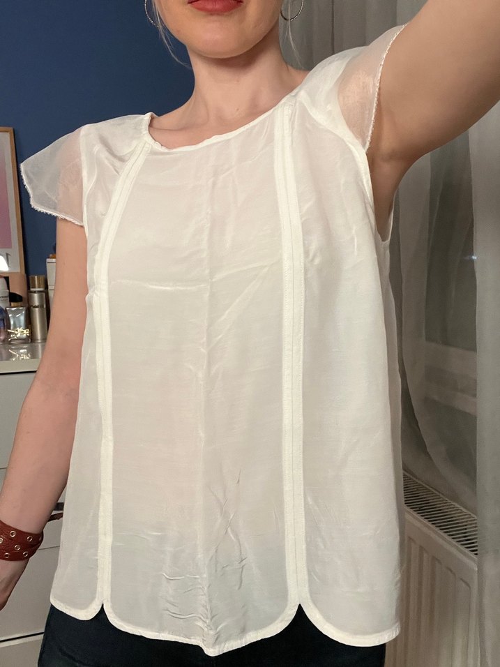 Yargıcı Şeffaf Kısa Kollu Beyaz Bluz - Görsel 2