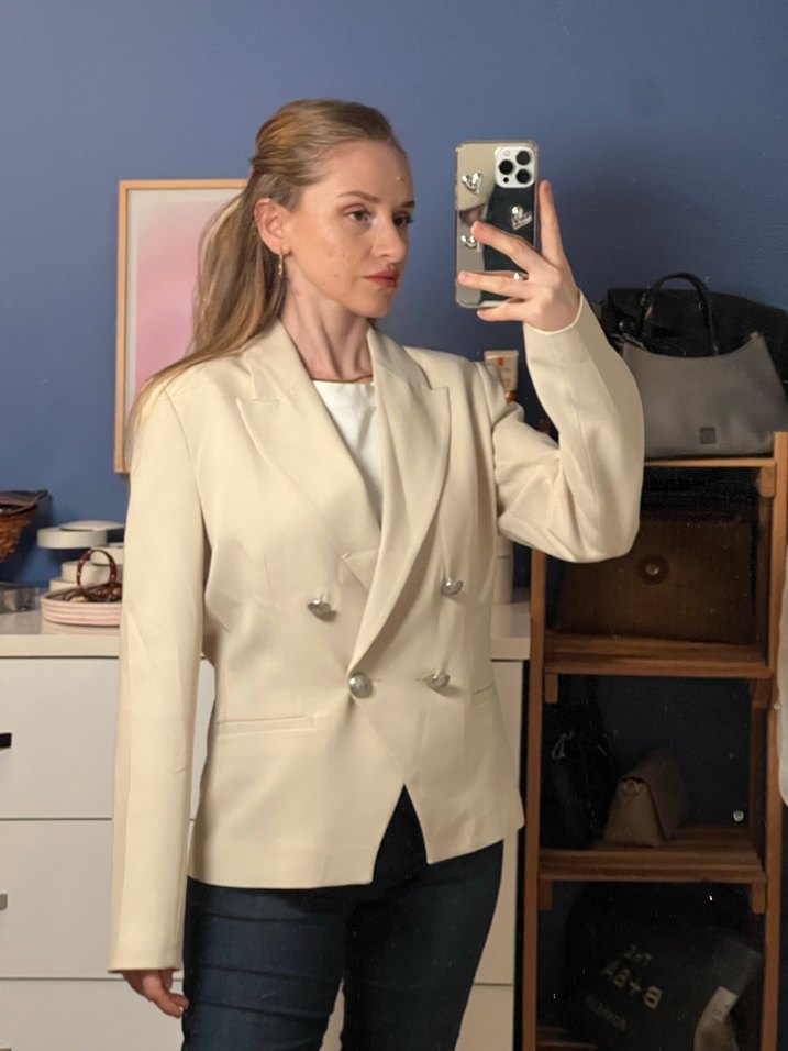 Bej Kadın Süet Düğmeli Blazer Ceket - Görsel 3