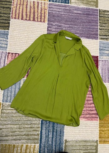 Stradivarıus yeşil Saten Kadın bluz - Görsel 2