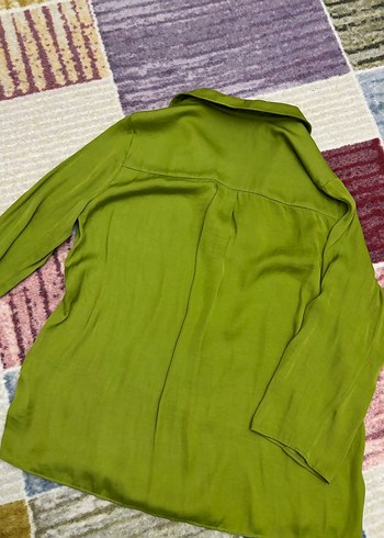 Stradivarıus yeşil Saten Kadın bluz - Görsel 3