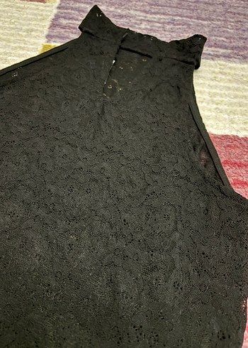 Dantelli Siyah Yüksek Yakalı Kadın Bluz - Görsel 5