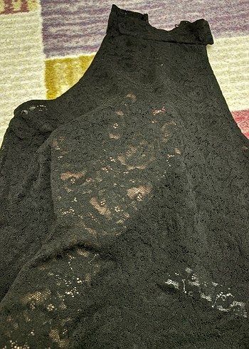 Dantelli Siyah Yüksek Yakalı Kadın Bluz - Görsel 3