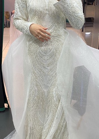 Uzun Kollu Yüksek Yakalı Beyaz Prenses Gelinlik - Görsel 2