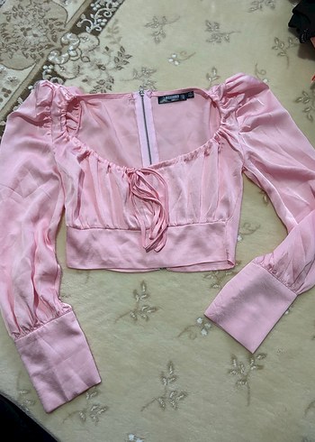 Pembe Mini Saten Bluz V Yakalı - Görsel 2