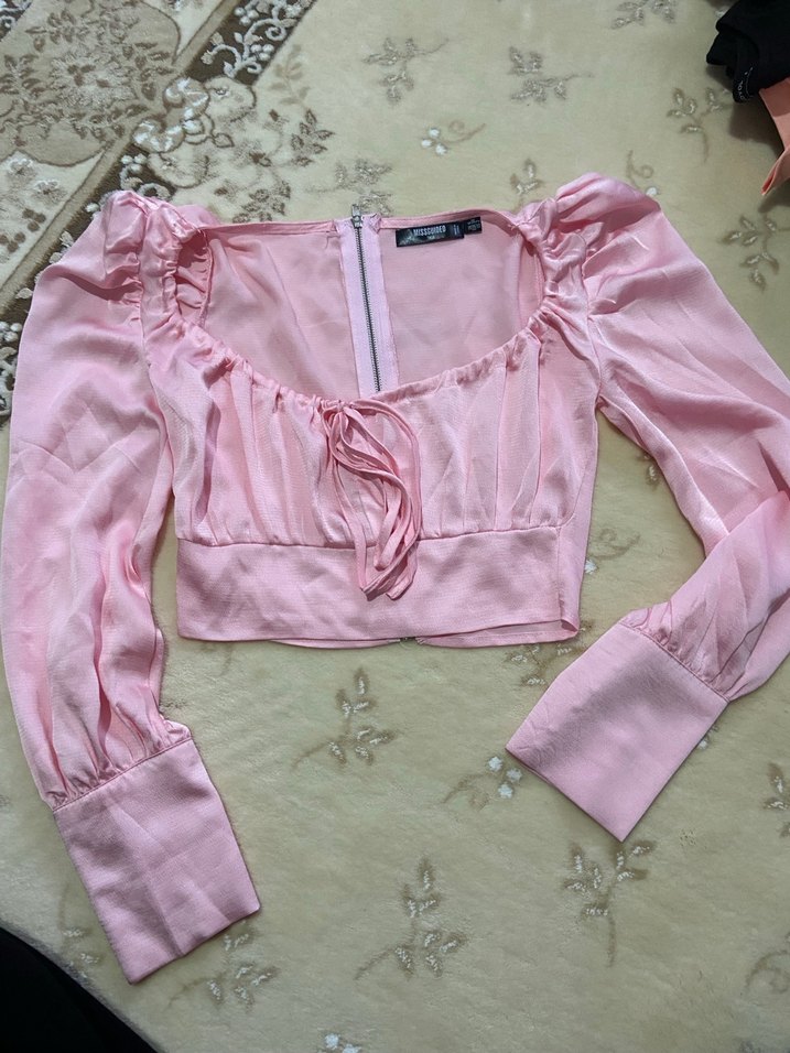 Pembe Mini Saten Bluz V Yakalı - Görsel 2