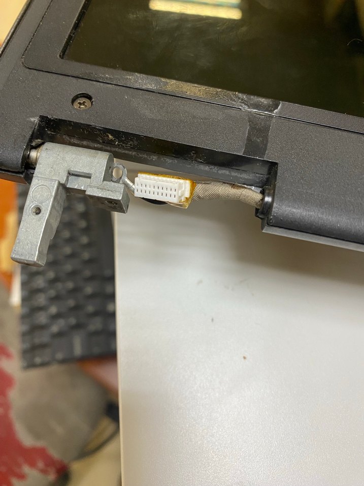 ASUS f3 serisi Gri Laptop Ekranı - Görsel 5