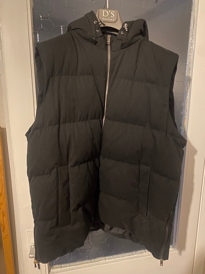 Beymen Club Yüksek Yakalı Siyah Fermuarlı Erkek Yelek - Görsel 3