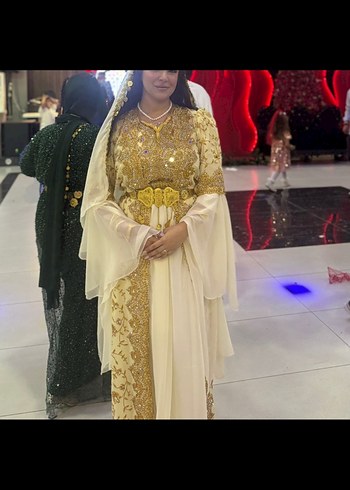 Altın Renkli Nakışlı Uzun Kollu Henna Elbise - Görsel 2