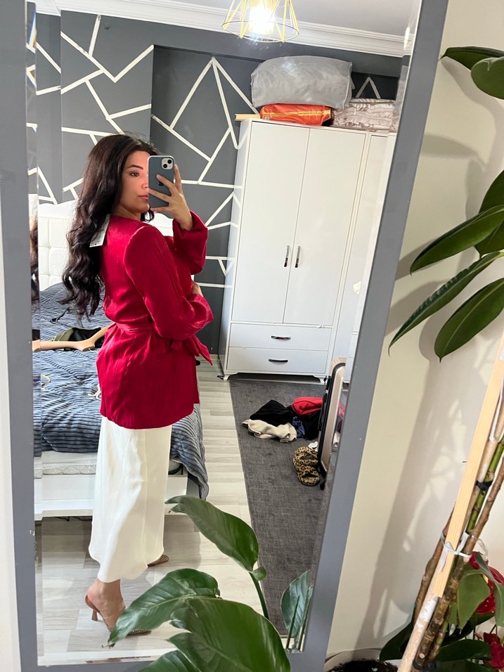 Uzun Kırmızı Kadın Ceket - Görsel 2