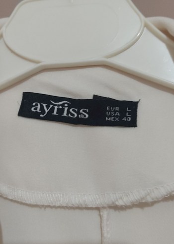 Uzun Beyaz Kolsuz Kadın Yelek - Görsel 2