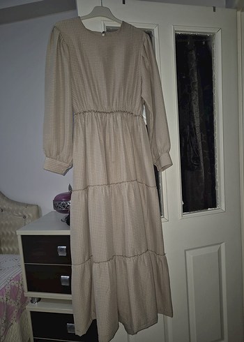 Bej Uzun Kollu Keten Elbise - Görsel 2