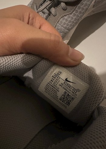 Nike Gri Kadın Spor Ayakkabı Velcro Bağcıklı - Görsel 4