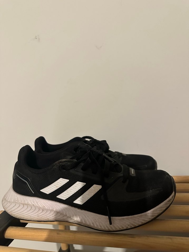 Siyah Adidas Kadın Spor Ayakkabı - Görsel 2