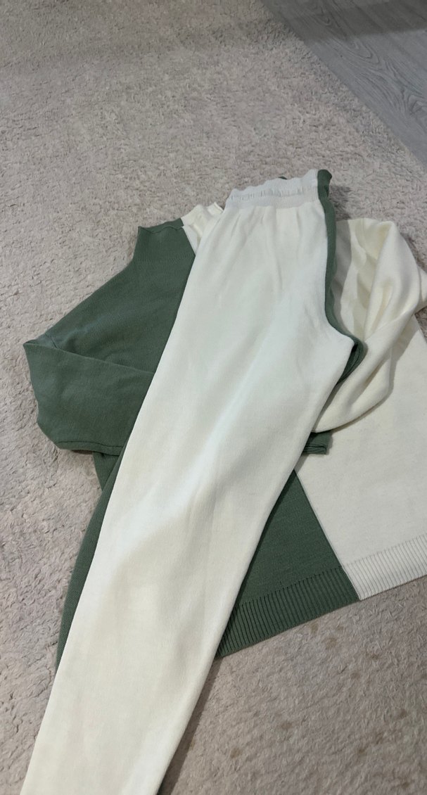 Yeşil-Beyaz uzun Kollu Boğazlı Triko takım - Görsel 3