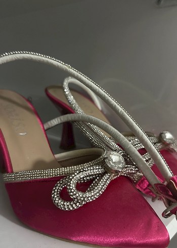 Pembe Fiyonklu Yüksek Topuklu Kadın Abiye Ayakkabı - Görsel 4