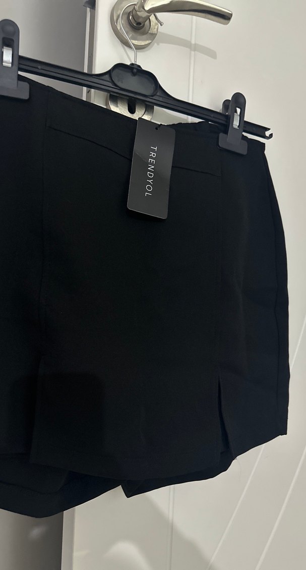 Kadın Siyah Mini şort etek - Görsel 2