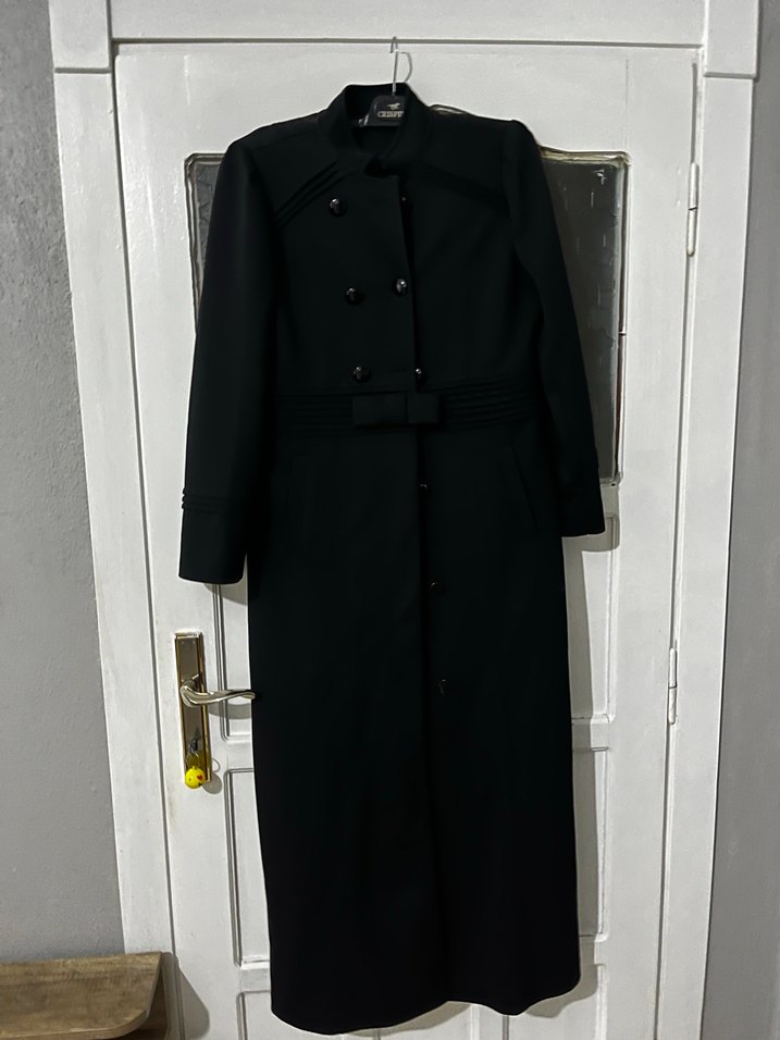 Kemerli Siyah Uzun Kadın Kaban - Görsel 2