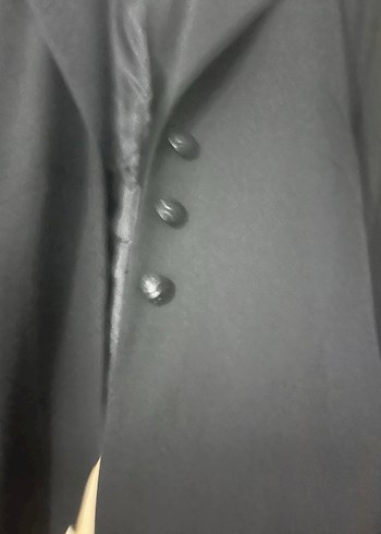 Siyah Kadın Uzun Kollu Düğmeli Blazer - Görsel 2