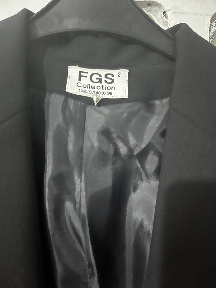 Siyah Kadın Uzun Kollu Düğmeli Blazer - Görsel 3