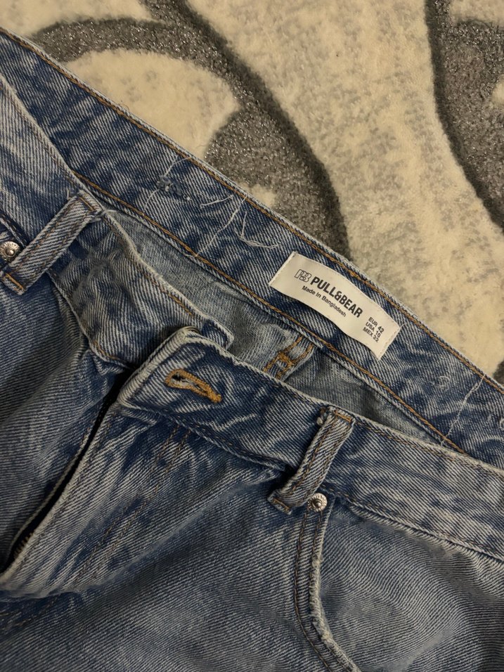 Mavi orta boy pantolon rahat ve dikişiz - Görsel 2