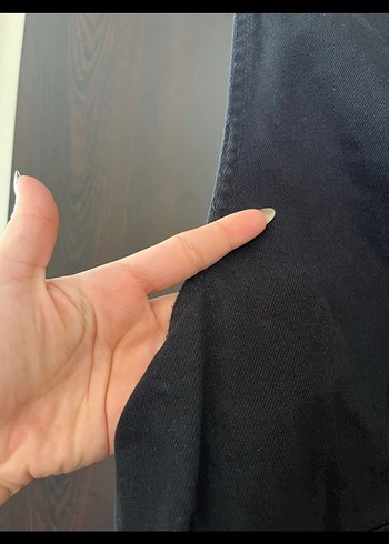 Siyah Askılı Midi Kot Tulum - Görsel 5