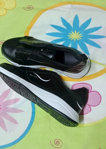 Siyah Renkli Kadın Günlük Sneaker - Görsel 2