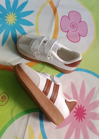 Kız Çocuk Beyaz Spor Ayakkabı Velcro - Görsel 2