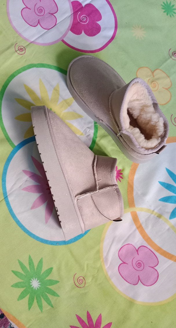 Bej Kadın Peluş Dolgulu Topuklu Bot - Görsel 2