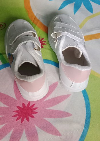 Kız Çocuk Beyaz Cırt Cırtlı Spor Ayakkabı - Görsel 4