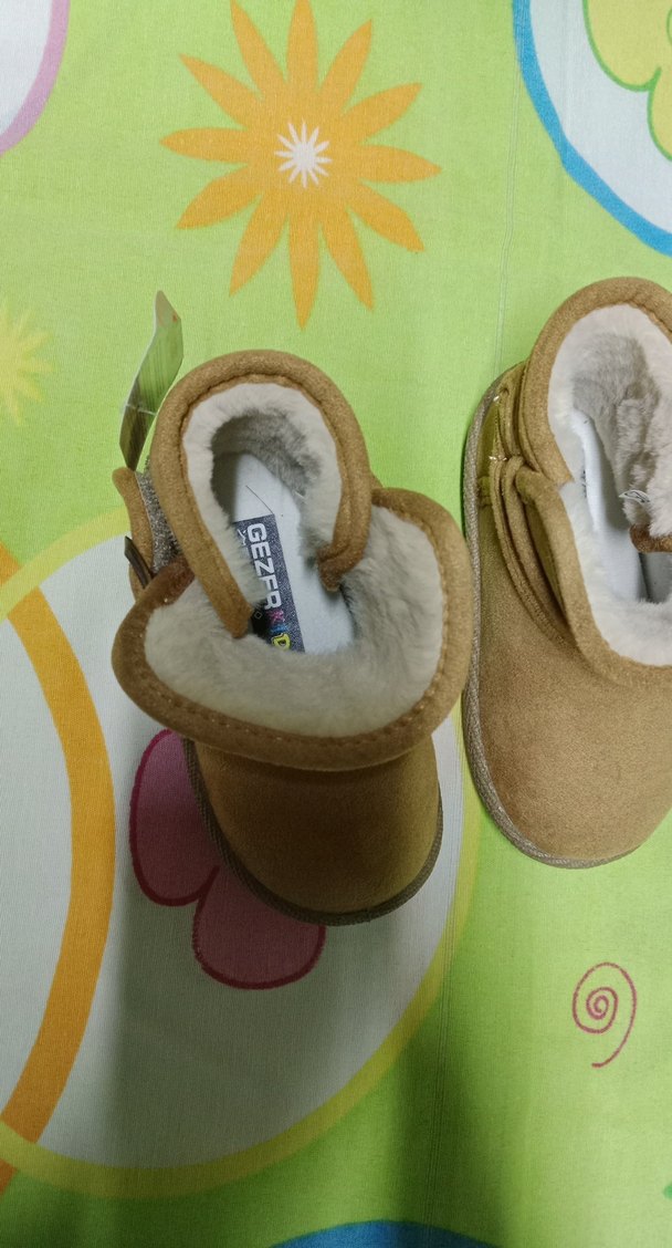 Kız Çocuk Kahverengi Kürklü Tokalı Bot - Görsel 4