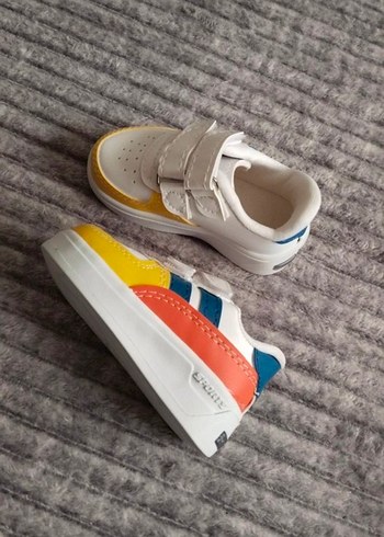 Skechers ürünü