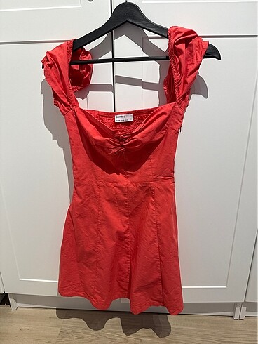 Bershka elbise