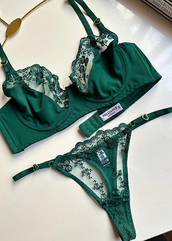 Yeşil Nakışlı Bohem Sütyen 80 Beden - Görsel 2